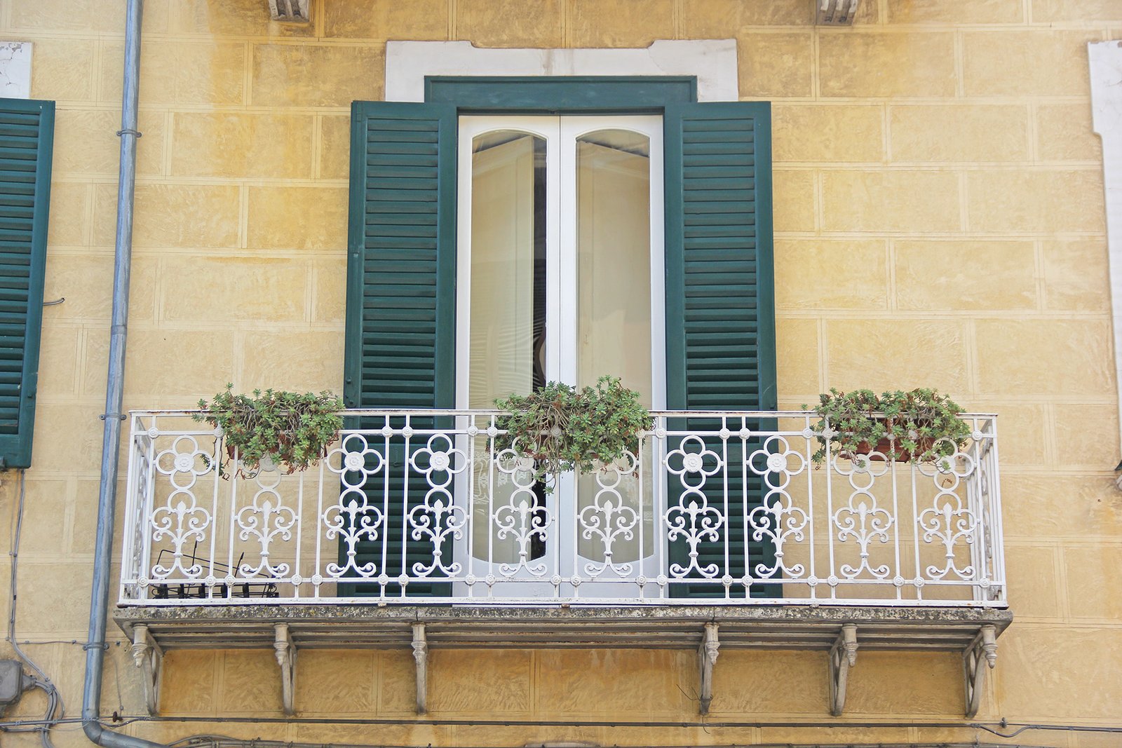 campobasso balconi ferro battutto acciaio traforato (27)