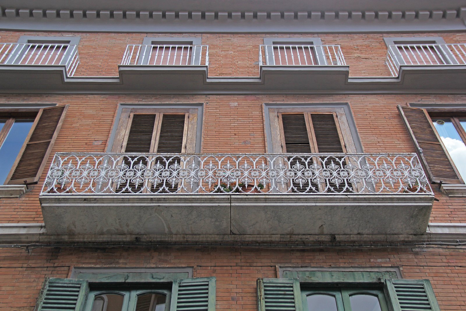 campobasso balconi ferro battutto acciaio traforato (5)