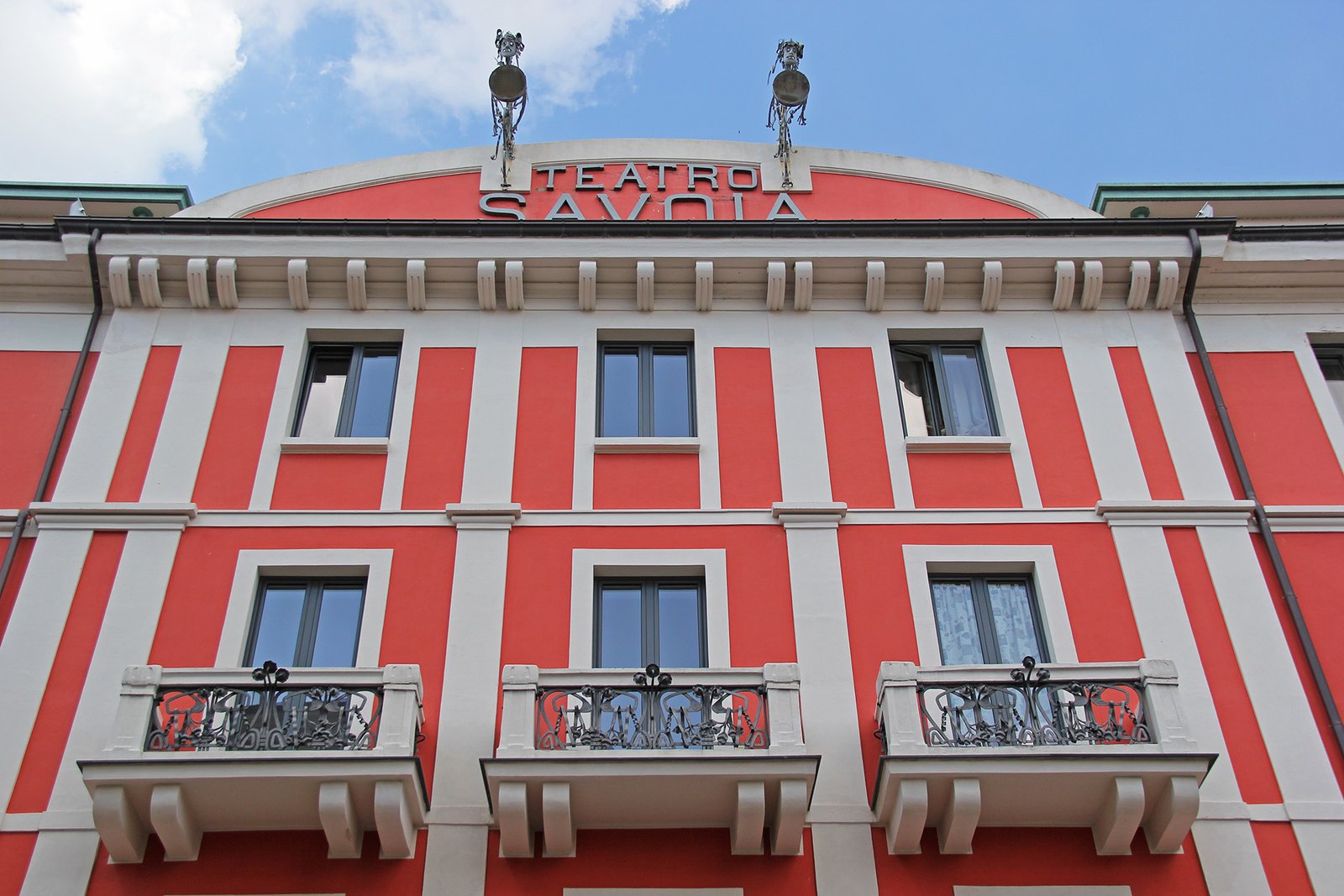 campobasso balconi ferro battutto acciaio traforato (9)