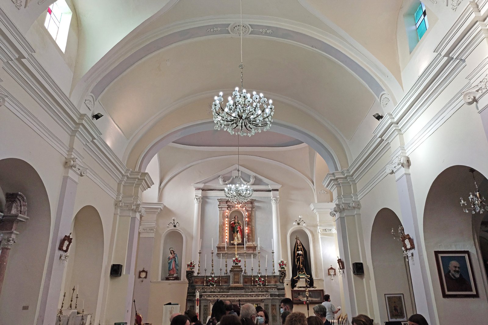 castelpizzuto chiesa