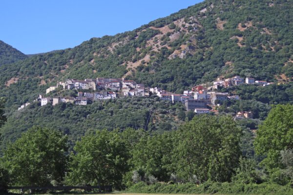 Sesto Campano: porta molisana tra castello, storia e natura